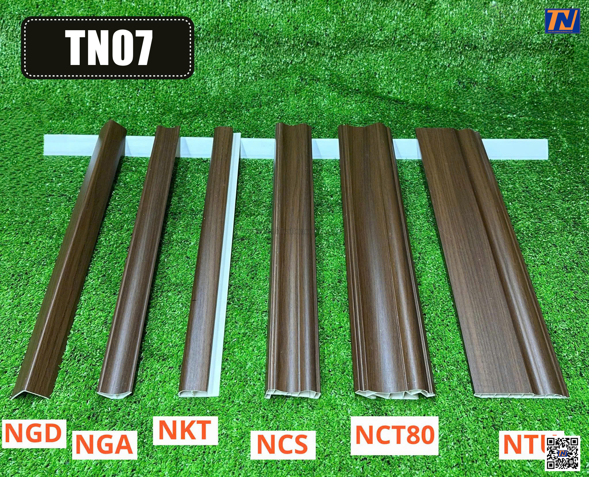 Phụ kiện ốp tường TN07
